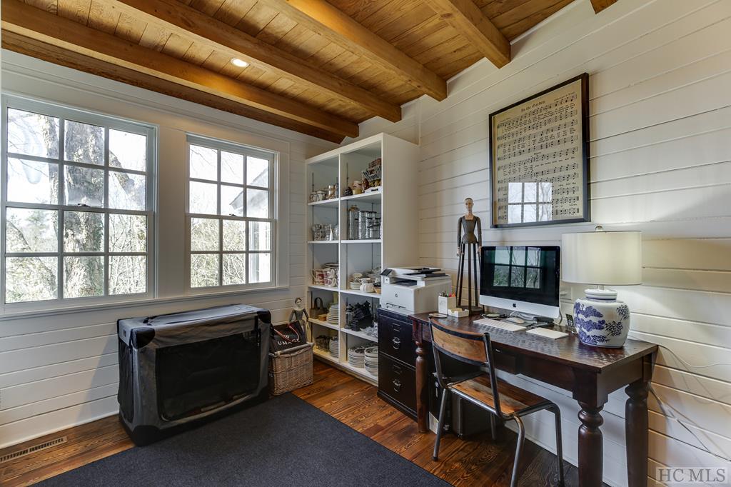 525 Satulah Road Highlands, NC 28741 - Photo 36 of 57 Gallery Image 36