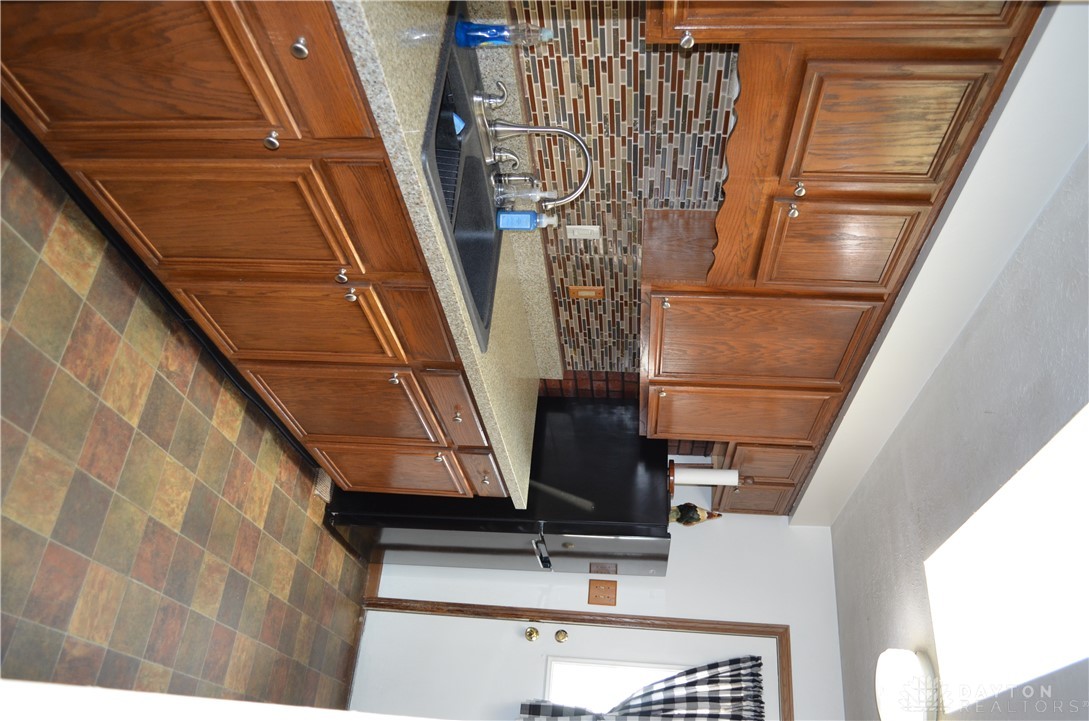 4290 Midfield Street Springfield, OH 45503 - Photo 37 of 51