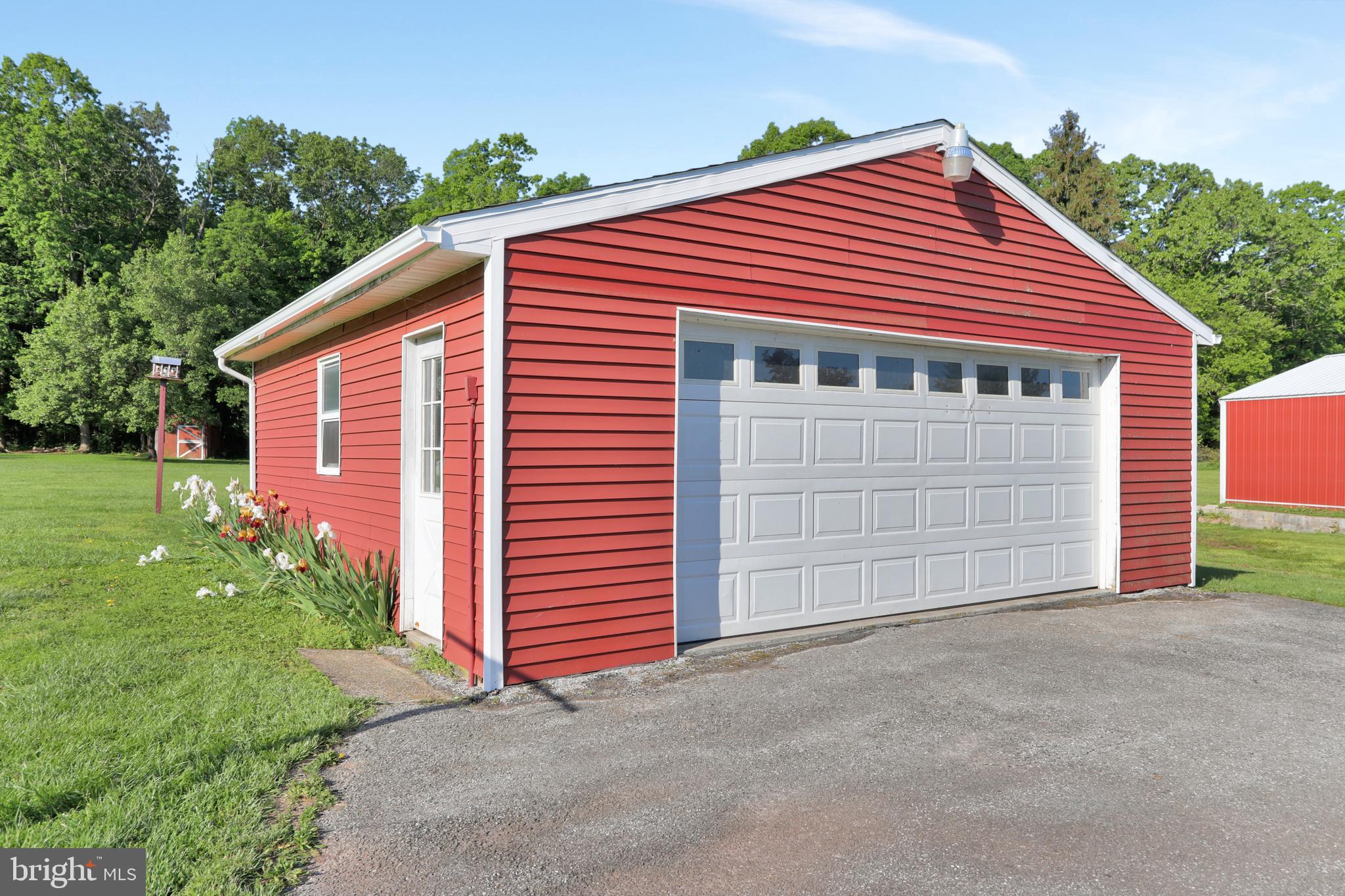 4280 Harney Road Taneytown, MD 21787 - Photo 32 of 37 Garage