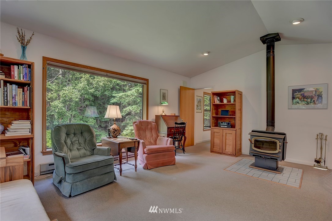 590 East Middlepoint Road Port Townsend, WA 98368 - Photo 14 of 25 Gallery Image 14