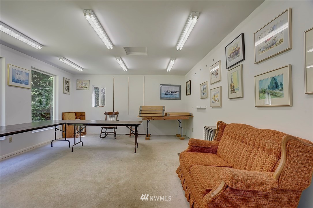 590 East Middlepoint Road Port Townsend, WA 98368 - Photo 22 of 25 Gallery Image 22