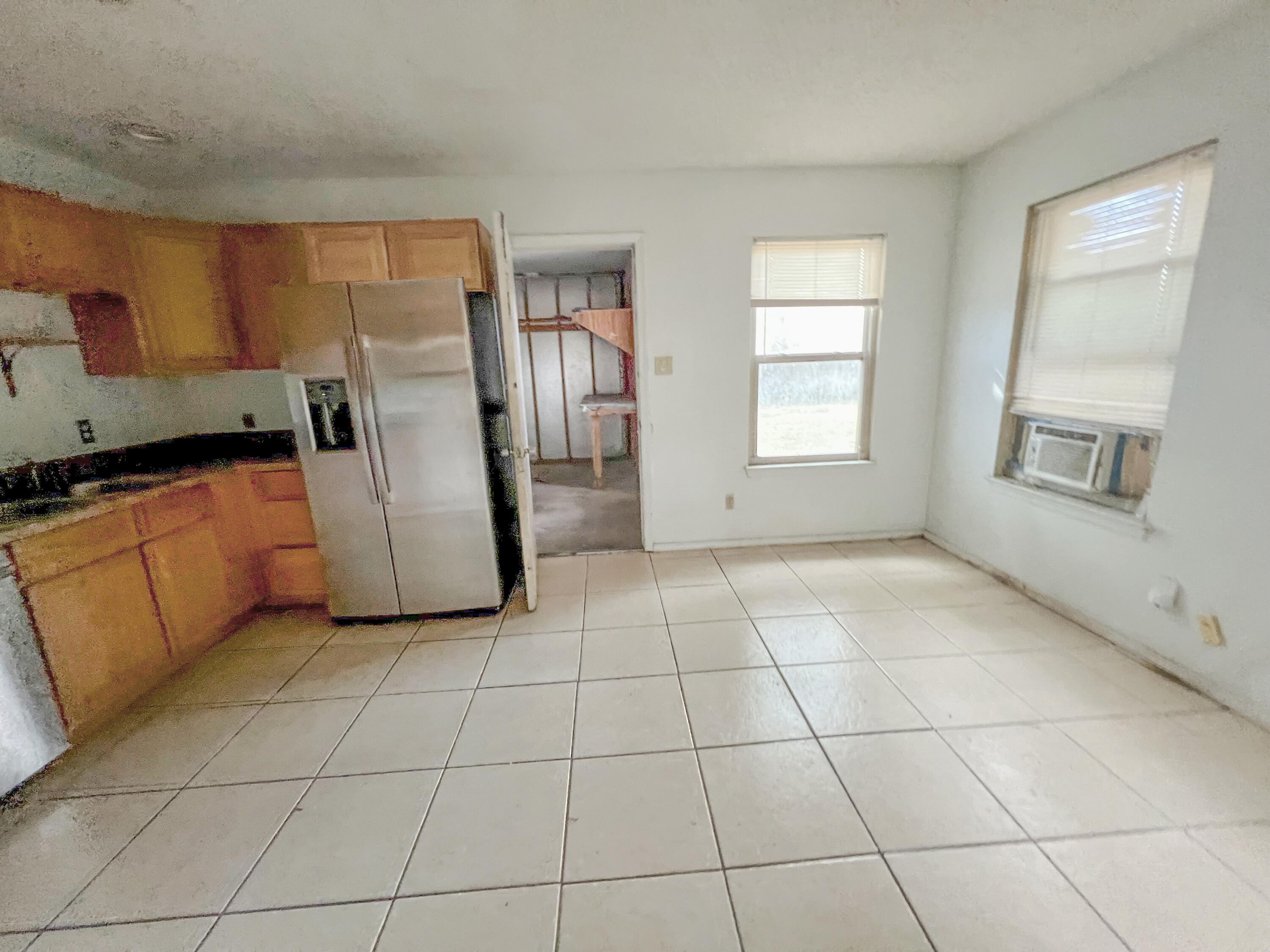 401 Cornwall Circle Pensacola, FL 32514 - Photo 10 of 20 a view of a kitchen with cabinets