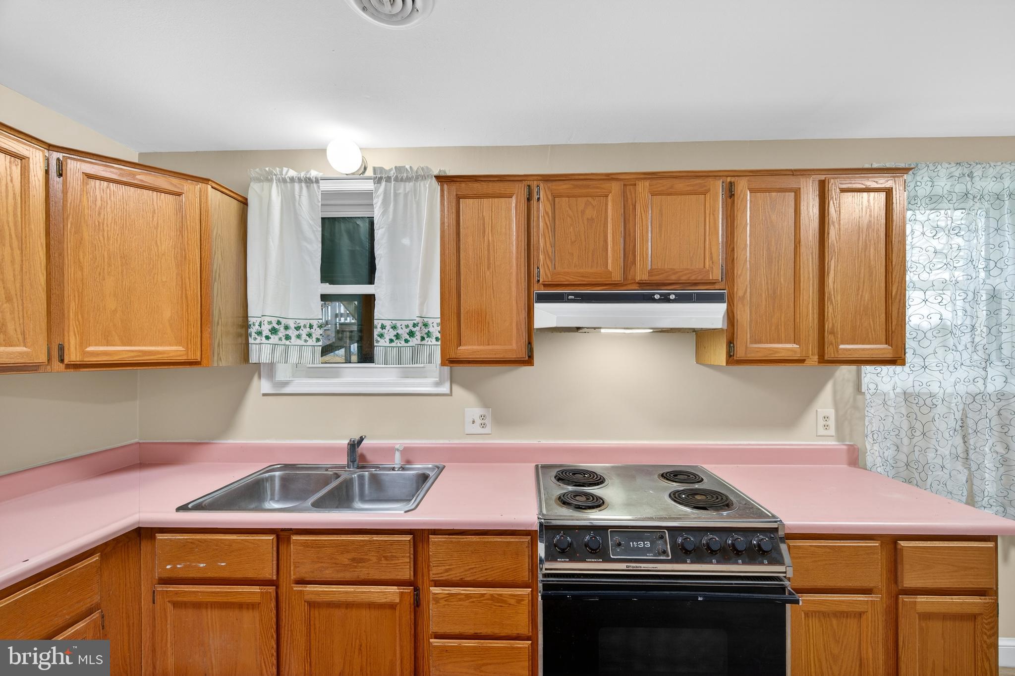 8137 Summit Point Road Charles Town, WV 25414 - Photo 28 of 70 lower-level kitchen