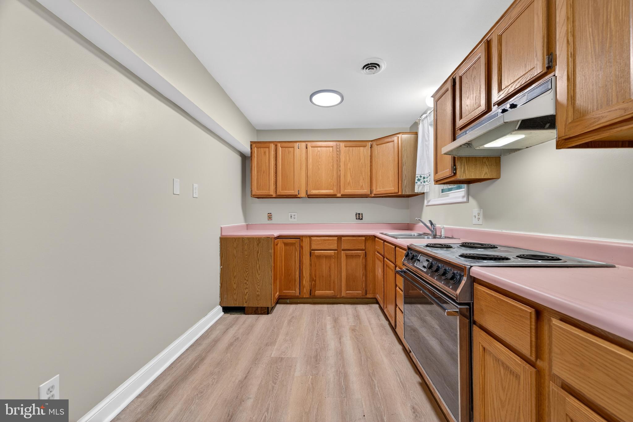 8137 Summit Point Road Charles Town, WV 25414 - Photo 30 of 70 lower-level kitchen