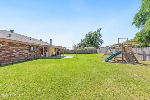 $234,500 | 144 Gordon Crockett Drive, Lafayette, LA 70508