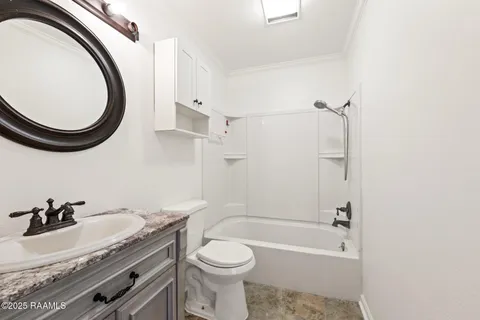 $234,500 | 144 Gordon Crockett Drive, Lafayette, LA 70508