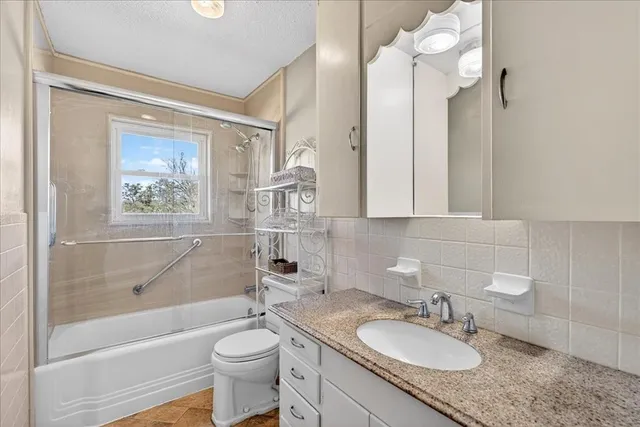 $1,999,999 | 300 County Road 2100, Kemp, TX 75143