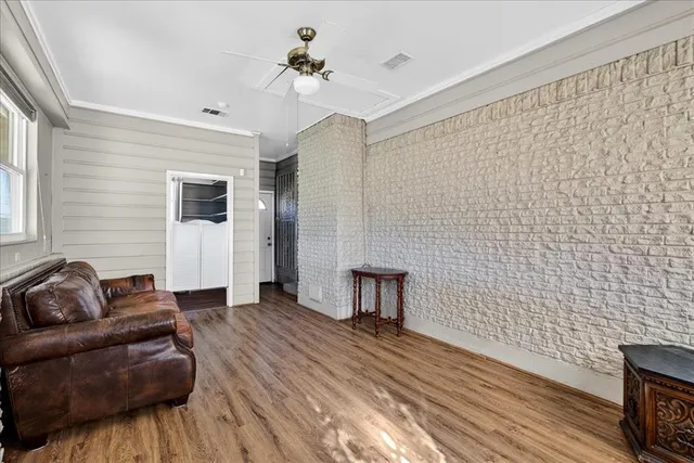 $1,999,999 | 300 County Road 2100, Kemp, TX 75143