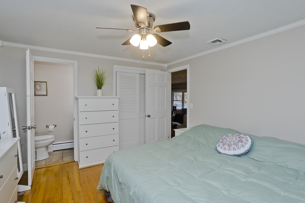 312 Dutchess Street Springfield, MA 01129 - Photo 14 of 42