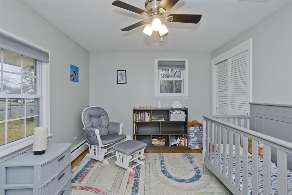 312 Dutchess Street Springfield, MA 01129 - Photo 22 of 42