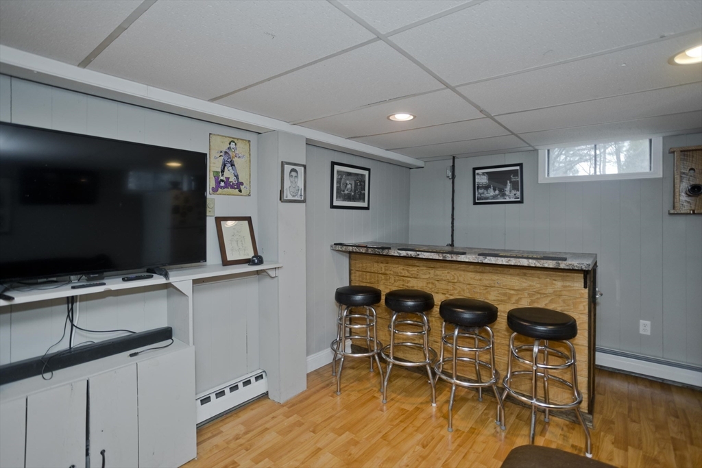 312 Dutchess Street Springfield, MA 01129 - Photo 34 of 42