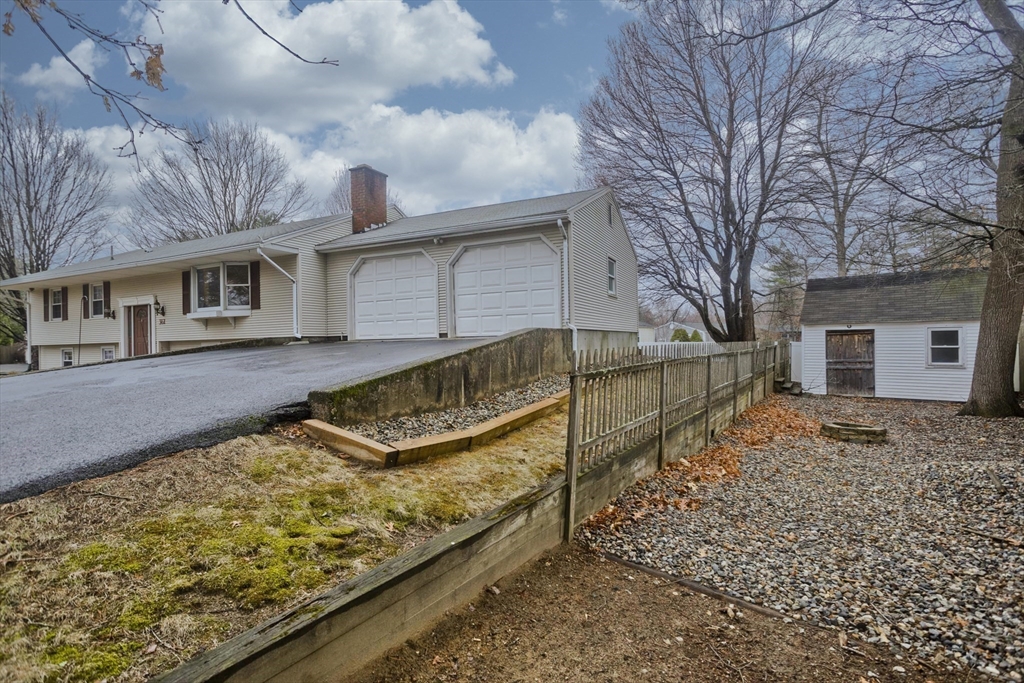 312 Dutchess Street Springfield, MA 01129 - Photo 41 of 42