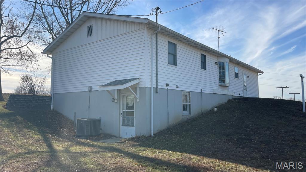 11777 Wine Hill Road Steeleville, IL 62288 - Photo 37 of 53