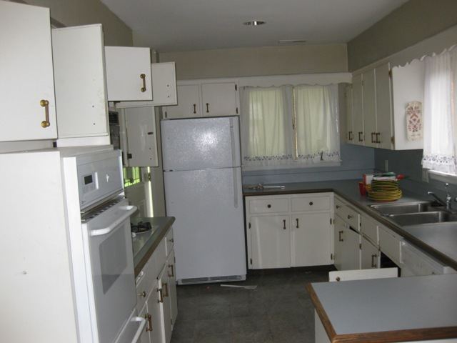 31016545-3.JPG