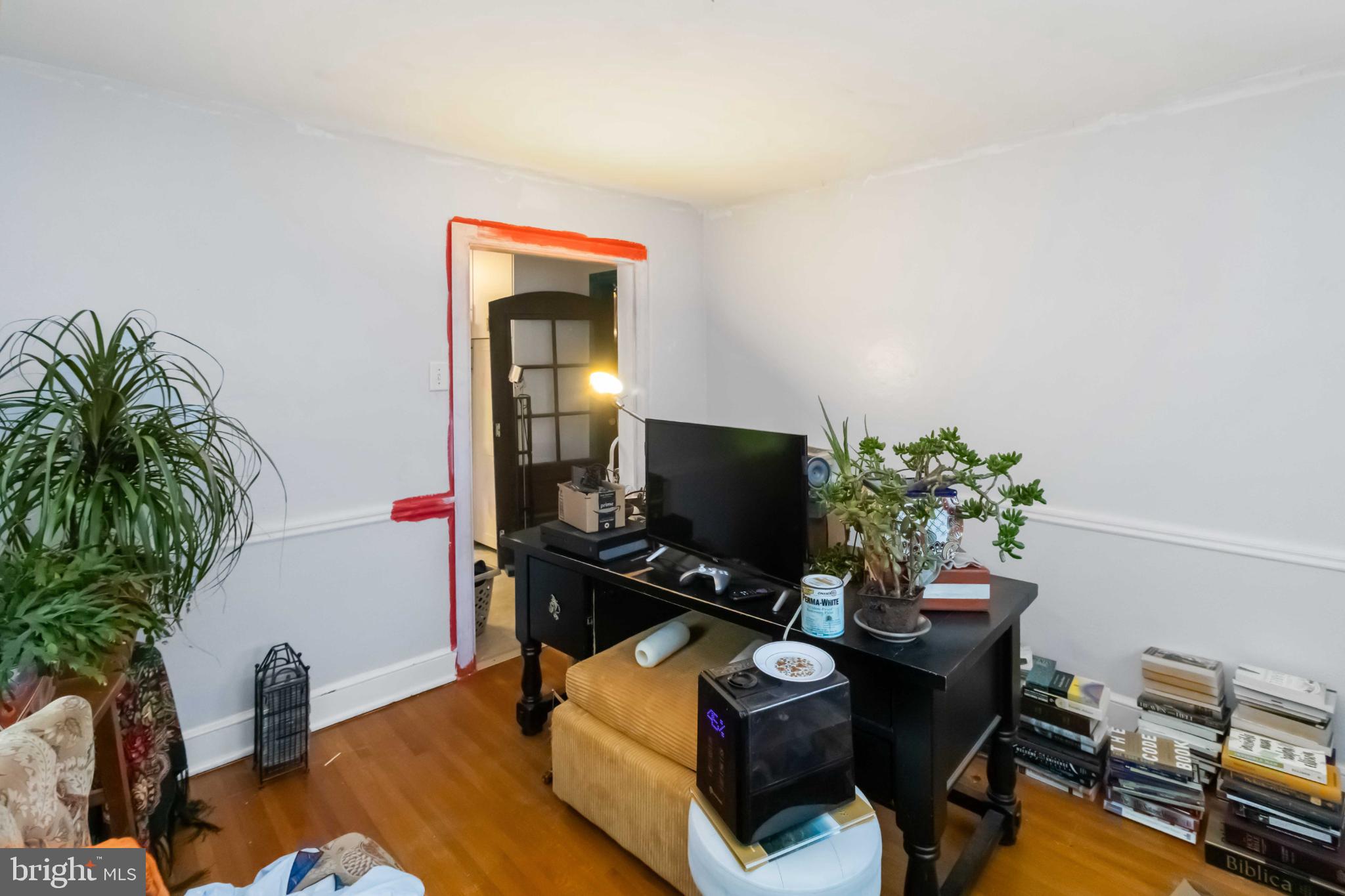 1840 South Queen Street York, PA 17403 - Photo 20 of 37 Dining Room or Cozy office?