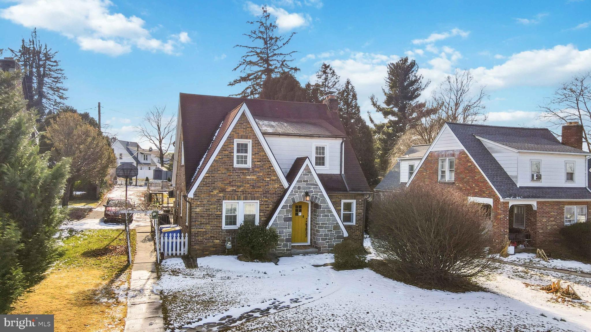 1840 South Queen Street York, PA 17403 - Photo 2 of 37