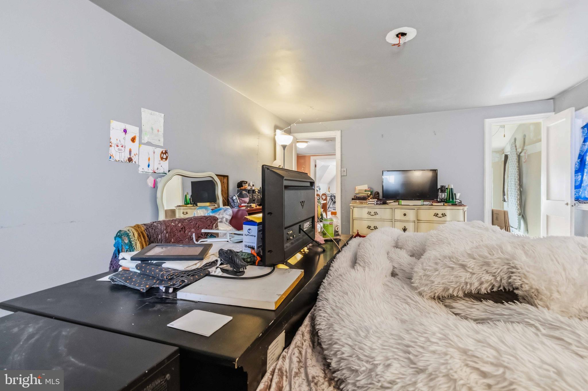 1840 South Queen Street York, PA 17403 - Photo 21 of 37 Dining room