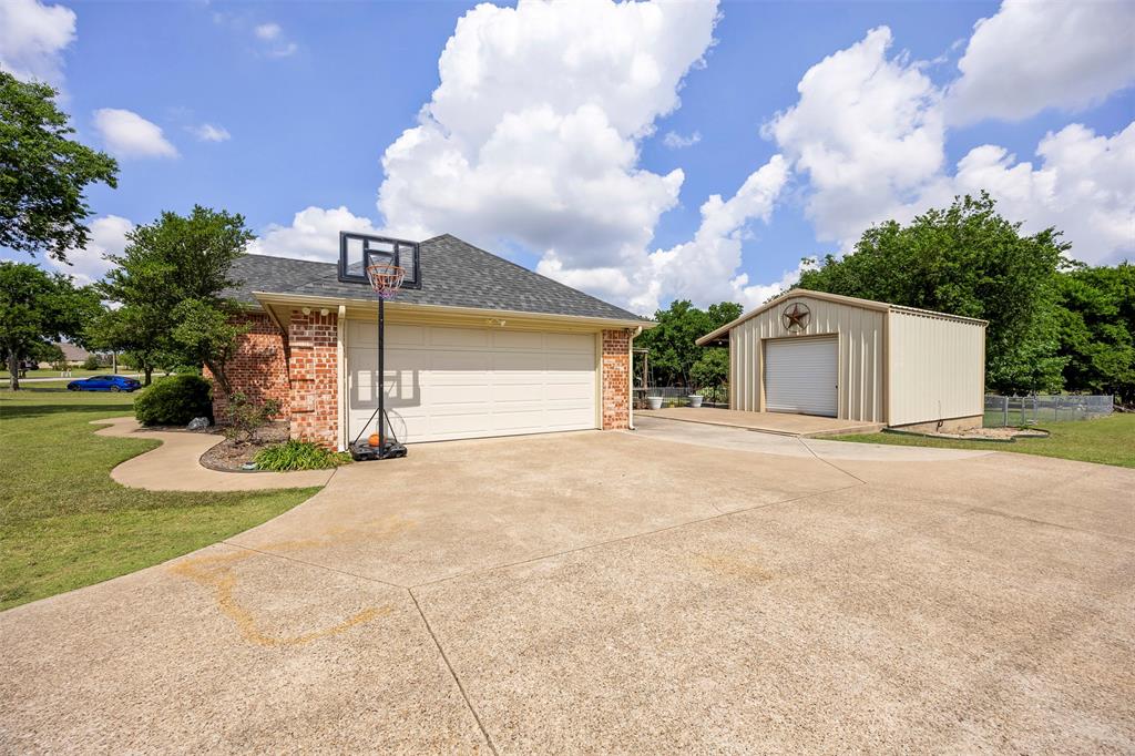2831 Skinner Road Midlothian, TX 76065 - Photo 36 of 40