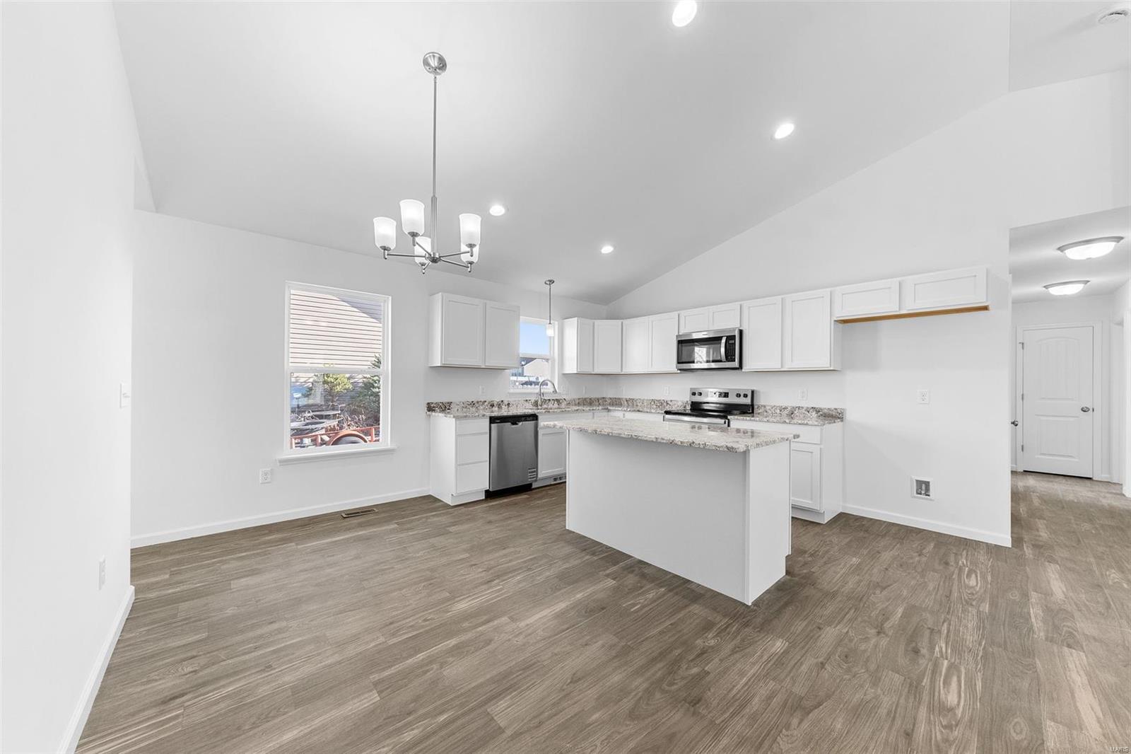 153 Bombadill Boulevard Wright City, MO 63390 - Photo 6 of 28