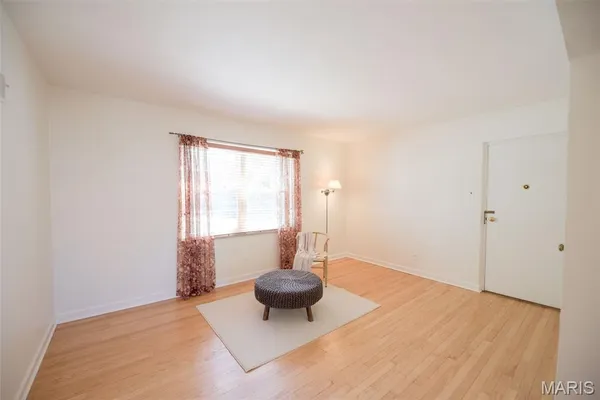 $85,000 | 5876 Sunshine Drive, Unit 111 (1N), St. Louis, MO 63109