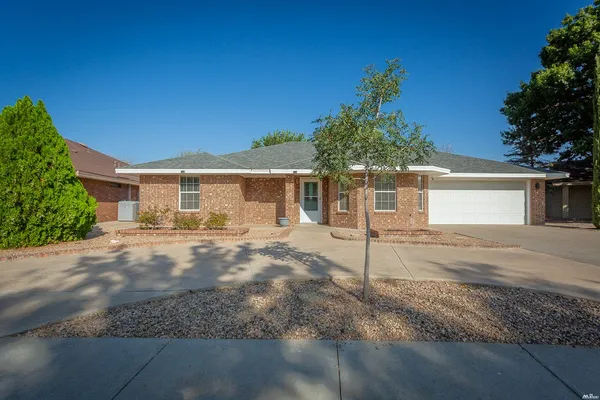 $365,000 | 12 La Paz Street, Roswell, NM 88201