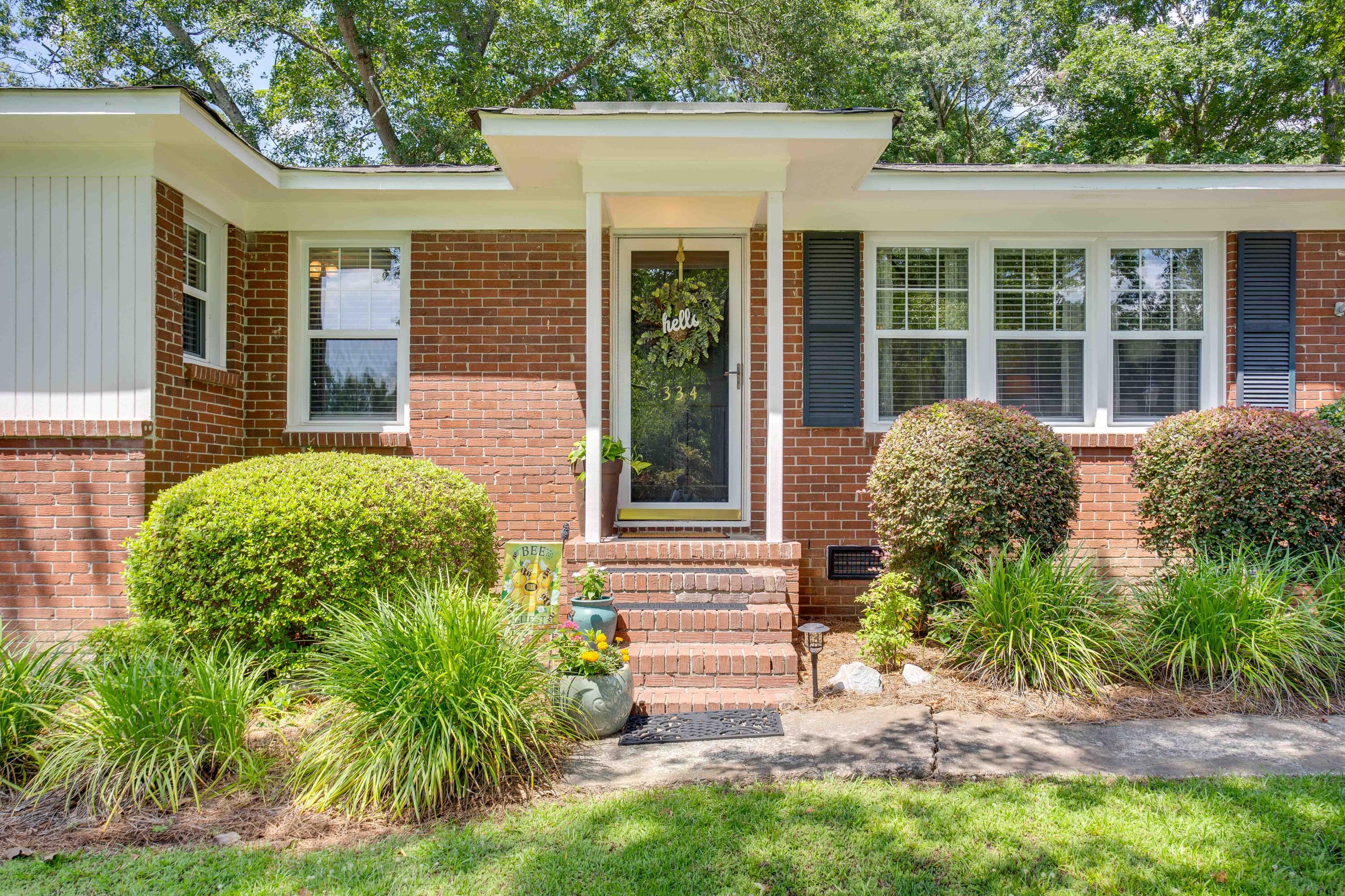 334 Oxford Road Ladson, SC 29456 - Photo 2 of 26 334-Oxford-Road-4