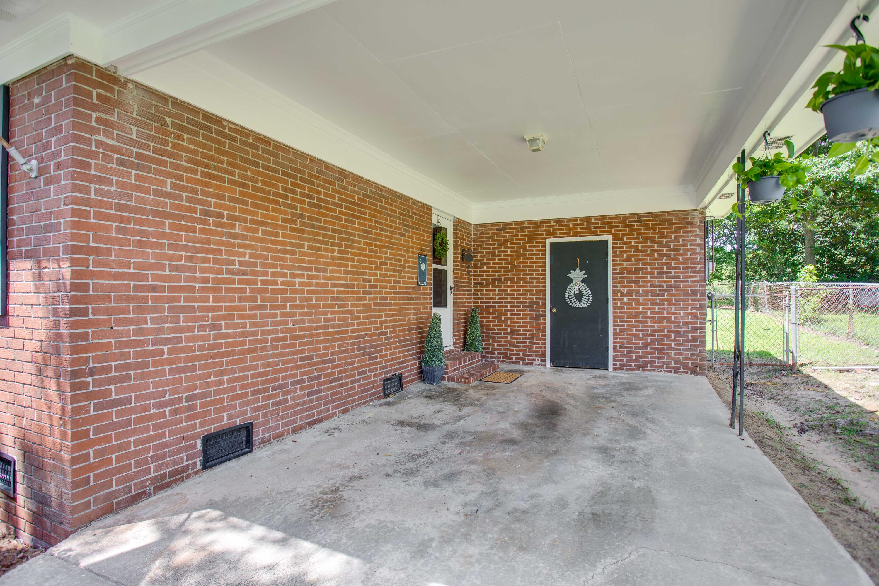 334 Oxford Road Ladson, SC 29456 - Photo 23 of 26 334-Oxford-Road-27