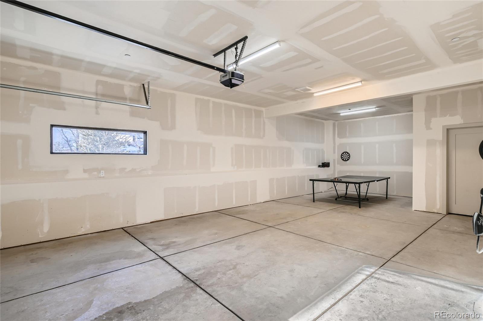 46 6th Street Silverthorne, CO 80498 - Photo 25 of 28 a view of a livingroom with chairs and a ceiling fan