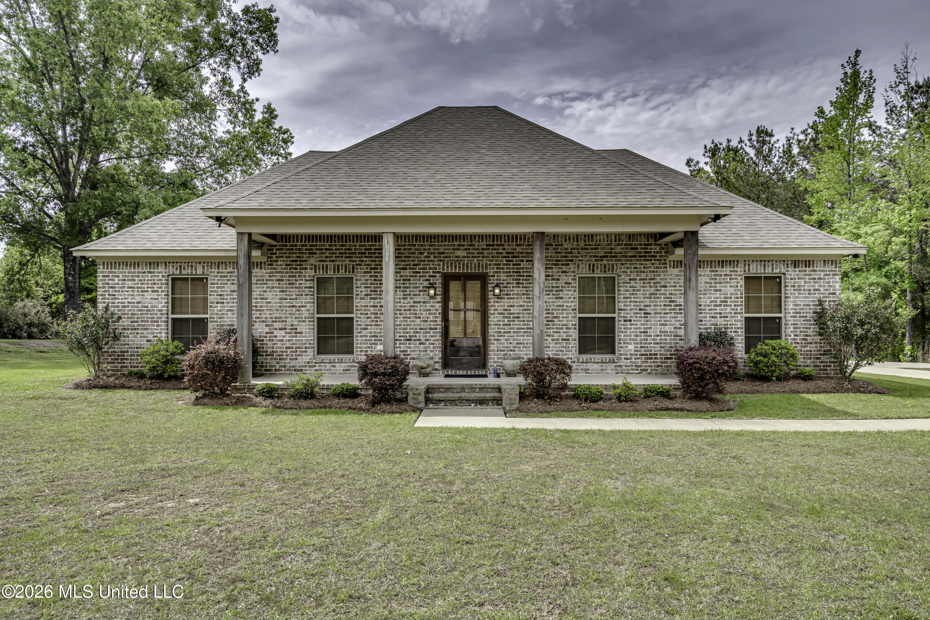 2401 Ratliff Road--4