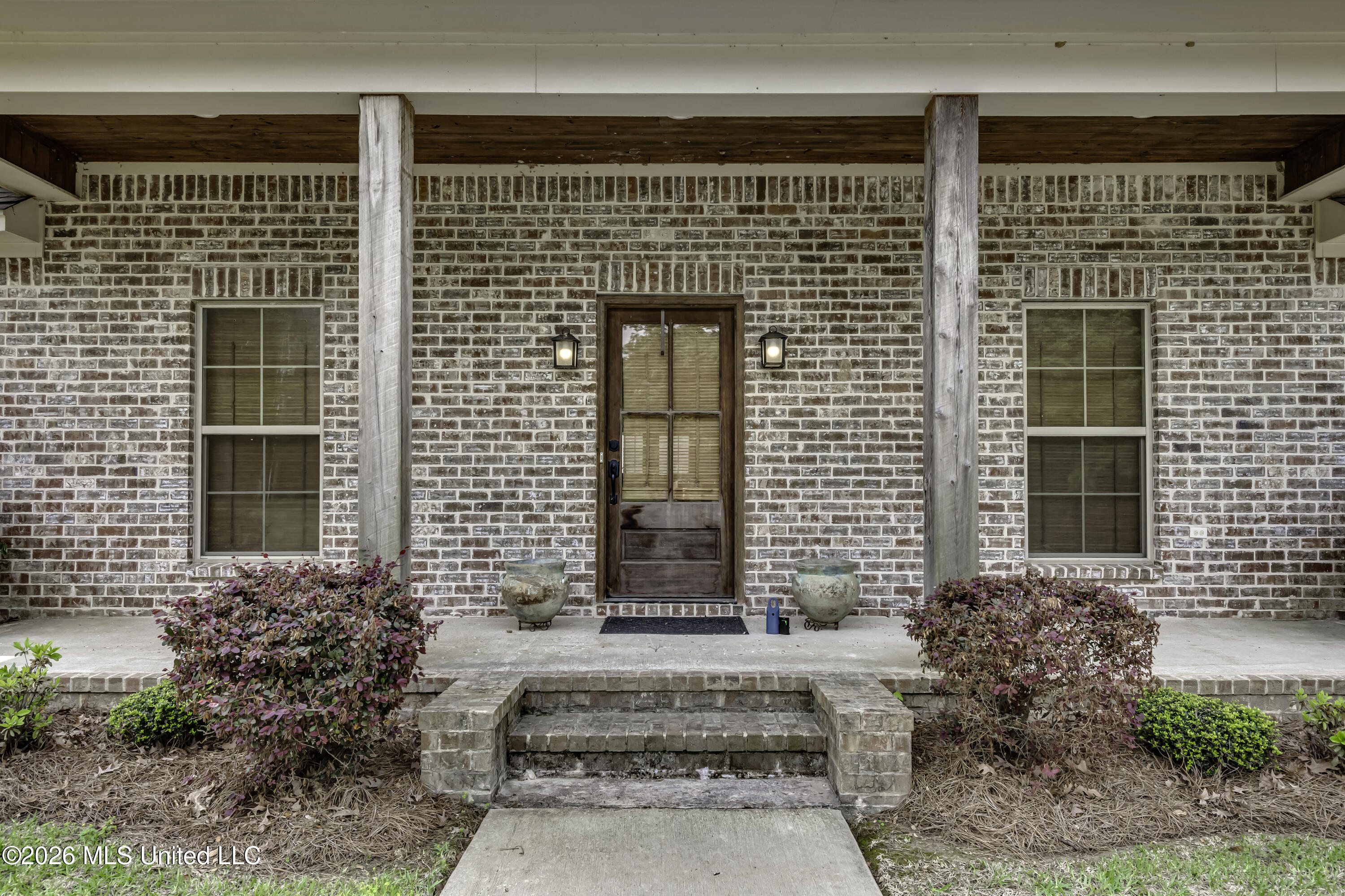 2401 Ratliff Road Raymond, MS 39154 - Photo 4 of 53 2401 Ratliff Road-
