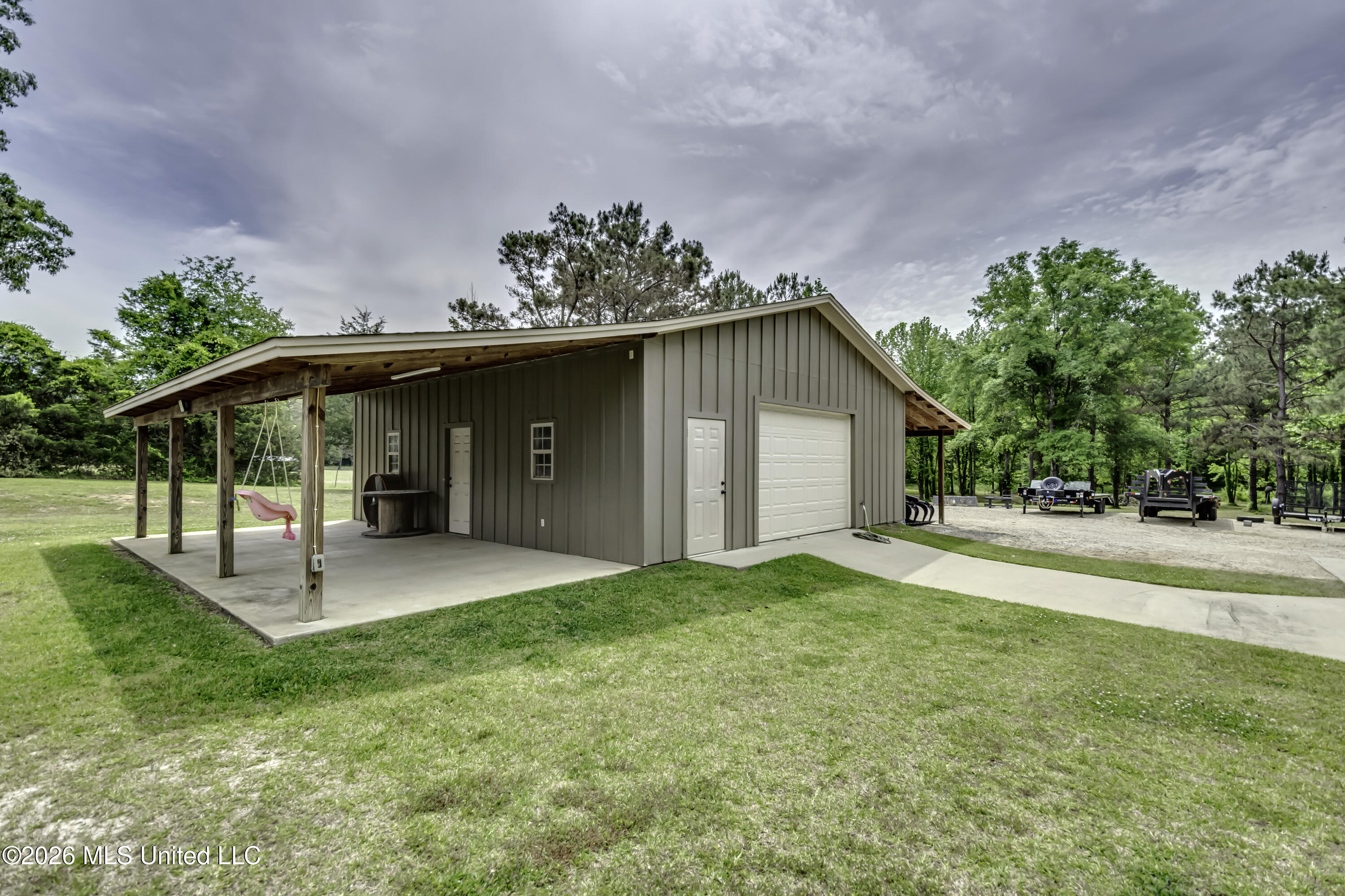 2401 Ratliff Road Raymond, MS 39154 - Photo 41 of 53 2401 Ratliff Road--16