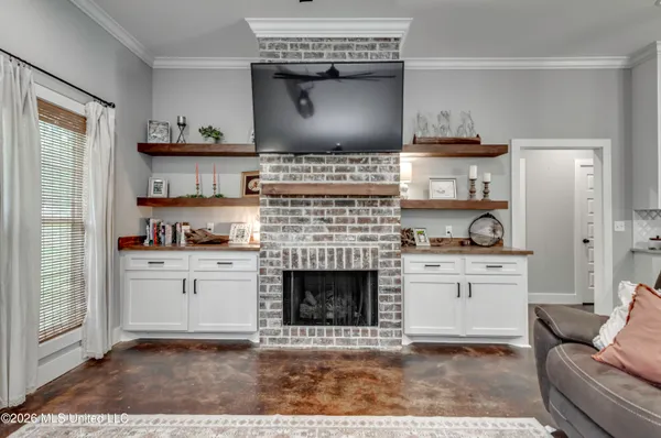 $389,000 | 2401 Ratliff Road, Raymond, MS 39154
