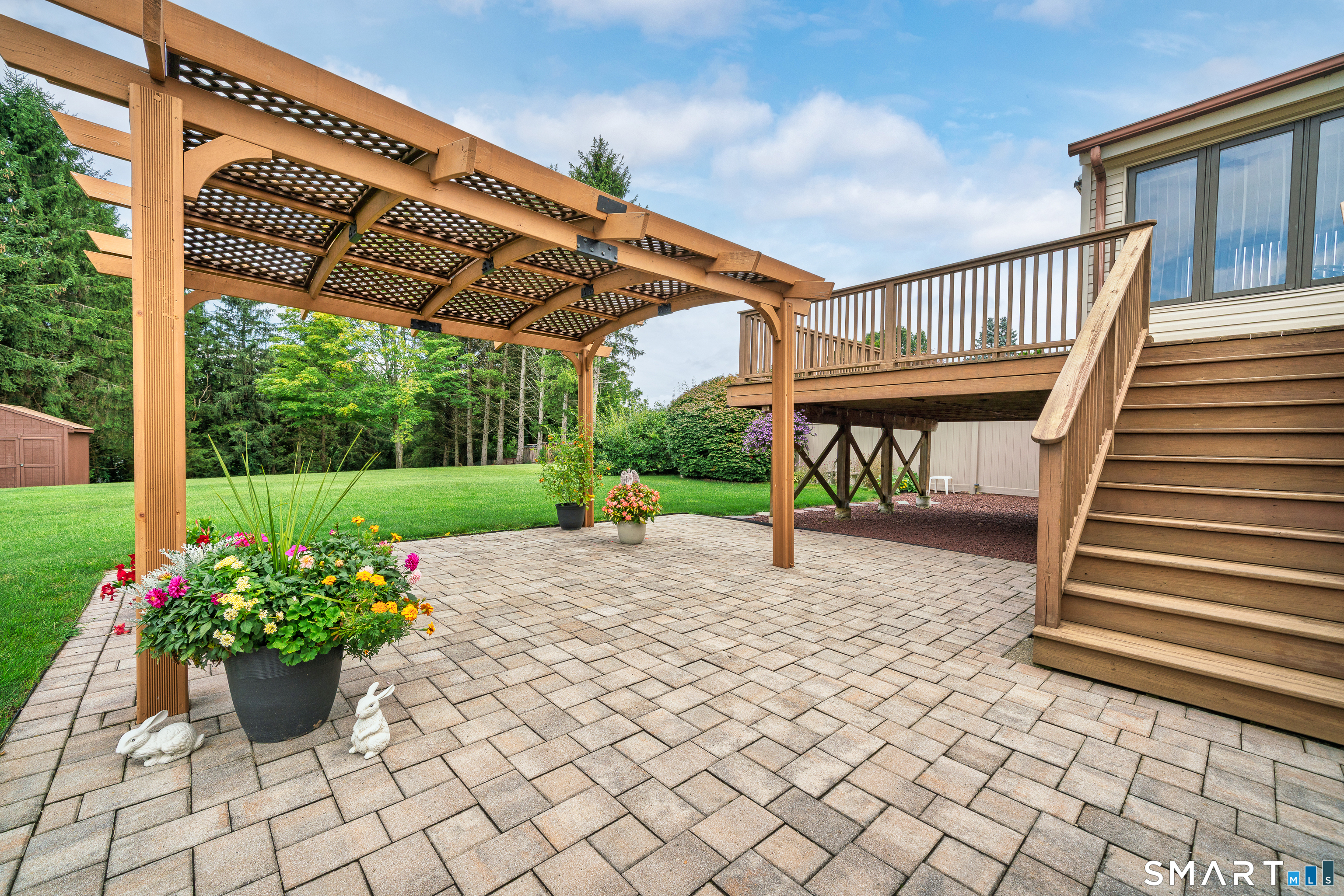 49 School House Road Wallingford, CT 06492 - Photo 4 of 40 Gallery Image 4