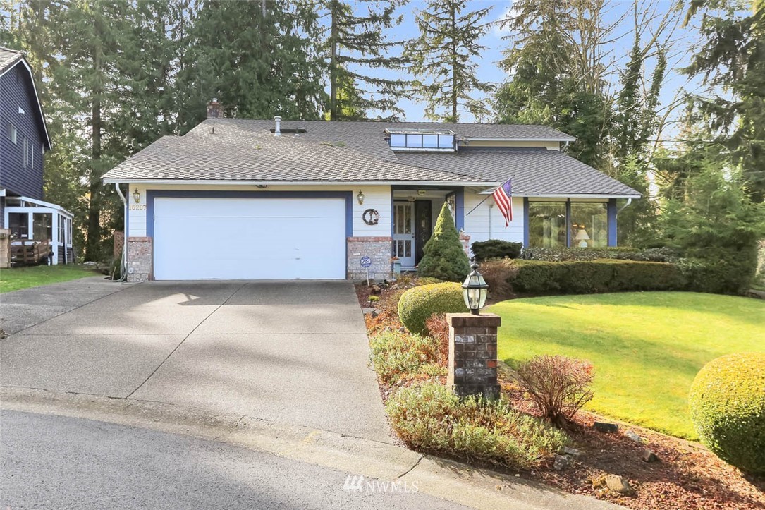 16207 Southeast 166th Court Renton, WA 98058 - Photo 2 of 30 Gallery Image 2