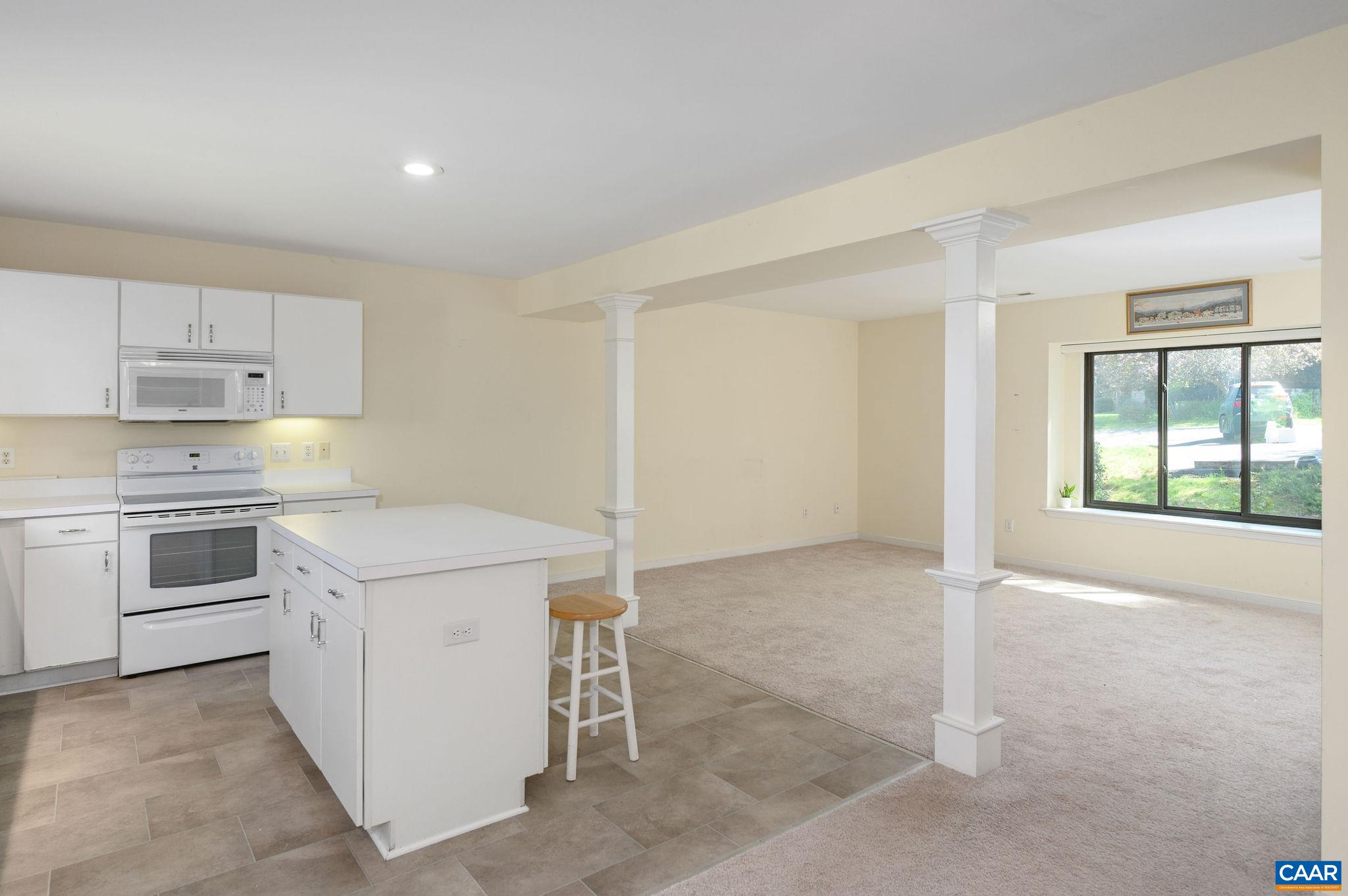 1294 Millpond Road Charlottesville, VA 22902 - Photo 6 of 33 Gallery Image 6
