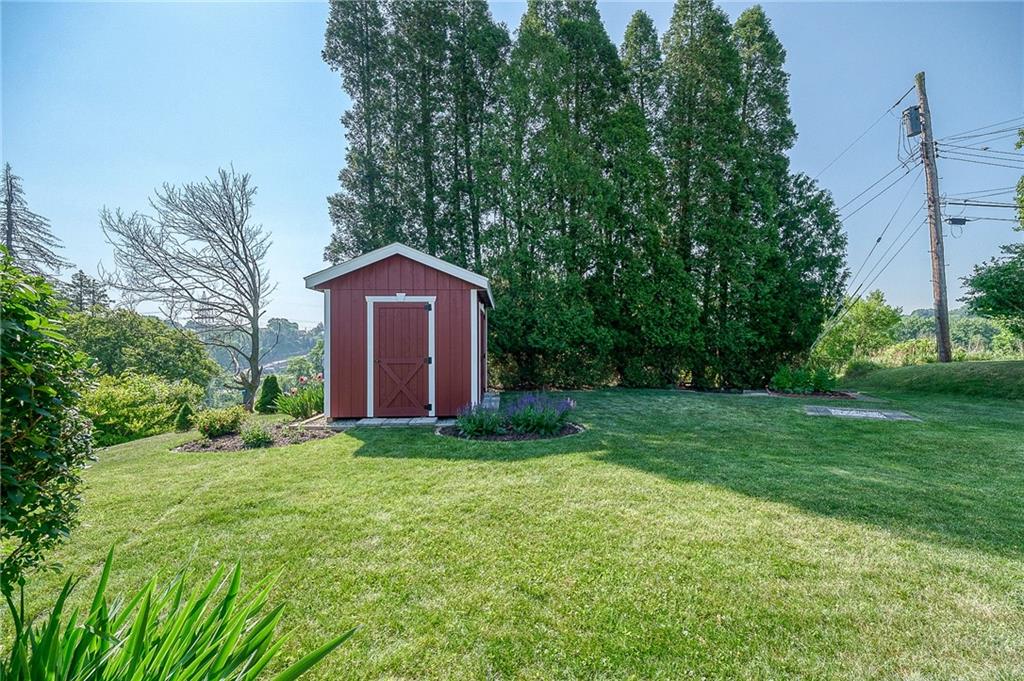 4297 Reece Drive Pittsburgh, PA 15227 - Photo 20 of 25 Gallery Image 20