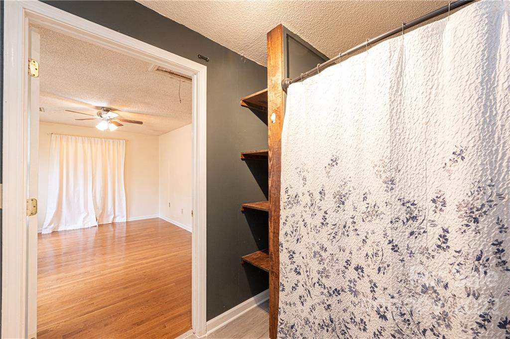 5328 Miller Mill Road Hickory, NC 28602 - Photo 41 of 48 Gallery Image 41