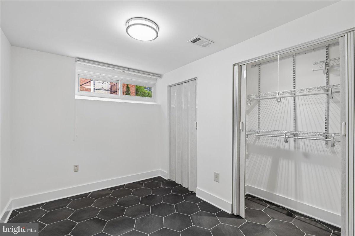 9817 Cherry Tree Lane Silver Spring, MD 20901 - Photo 42 of 73