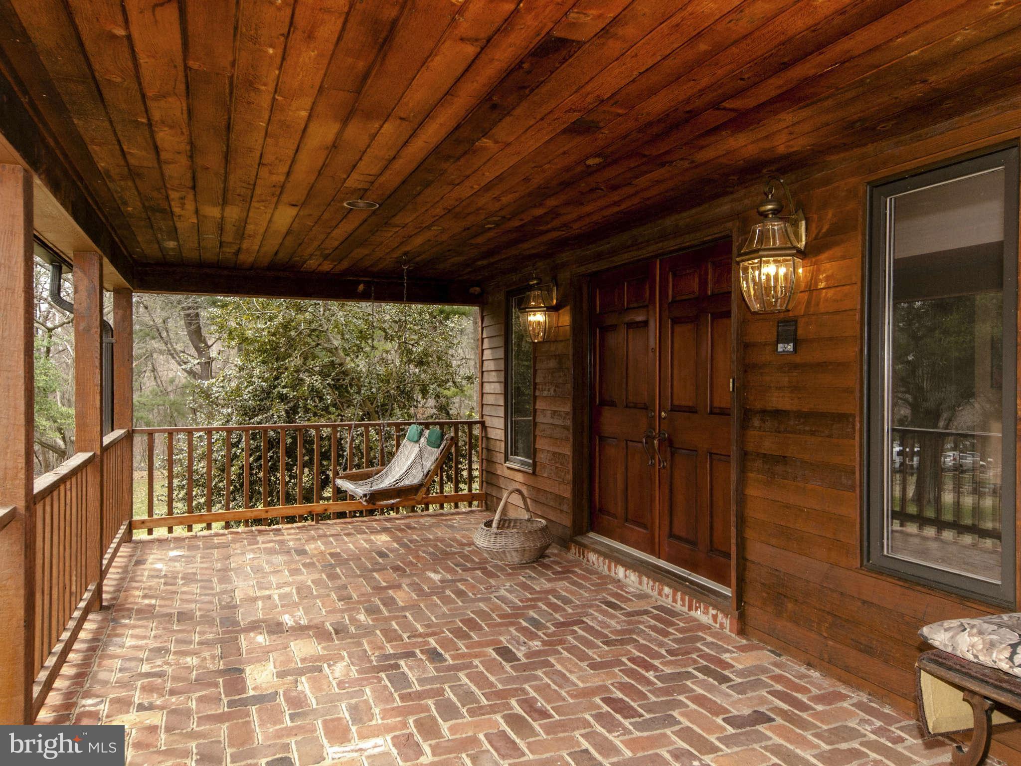 15701 Seneca Road Germantown, MD 20874 - Photo 4 of 30 Exterior (Front)