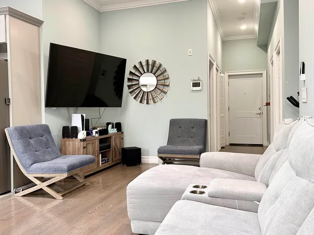 $724,000 | 37 Spruce Street, Unit 5, Jersey City, NJ 07306