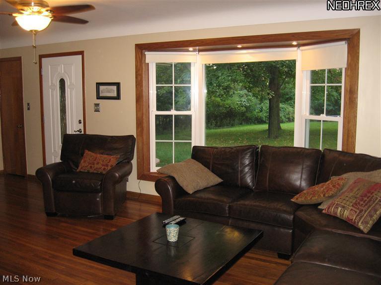 7441 Darrow Road Hudson, OH 44236 - Photo 5 of 18 Gallery Image 5