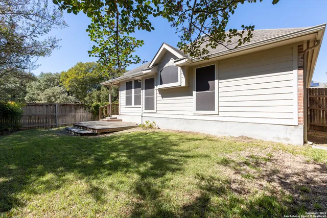 $1,800 | 520 Thurber Drive, Schertz, TX 78154