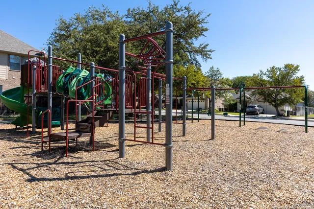 $1,800 | 520 Thurber Drive, Schertz, TX 78154