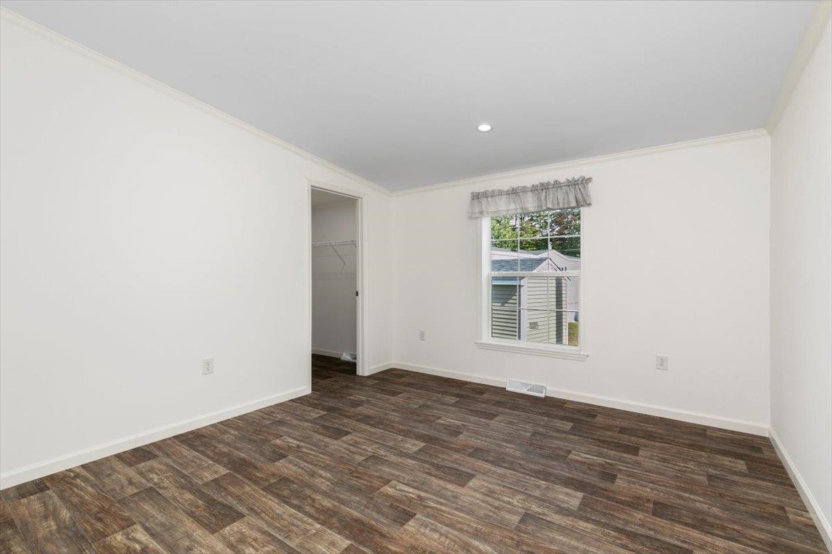22 Marigold Road Salem, NH 03079 - Photo 14 of 28