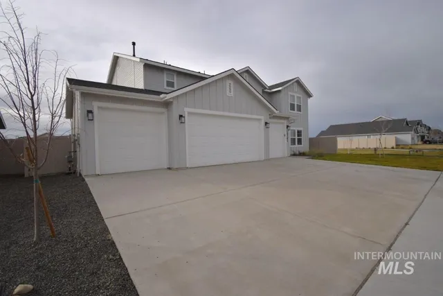 $3,300 | 19241 Red Eagle Way, Caldwell, ID 83605