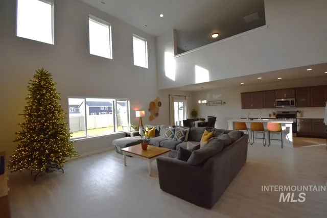 $3,300 | 19241 Red Eagle Way, Caldwell, ID 83605