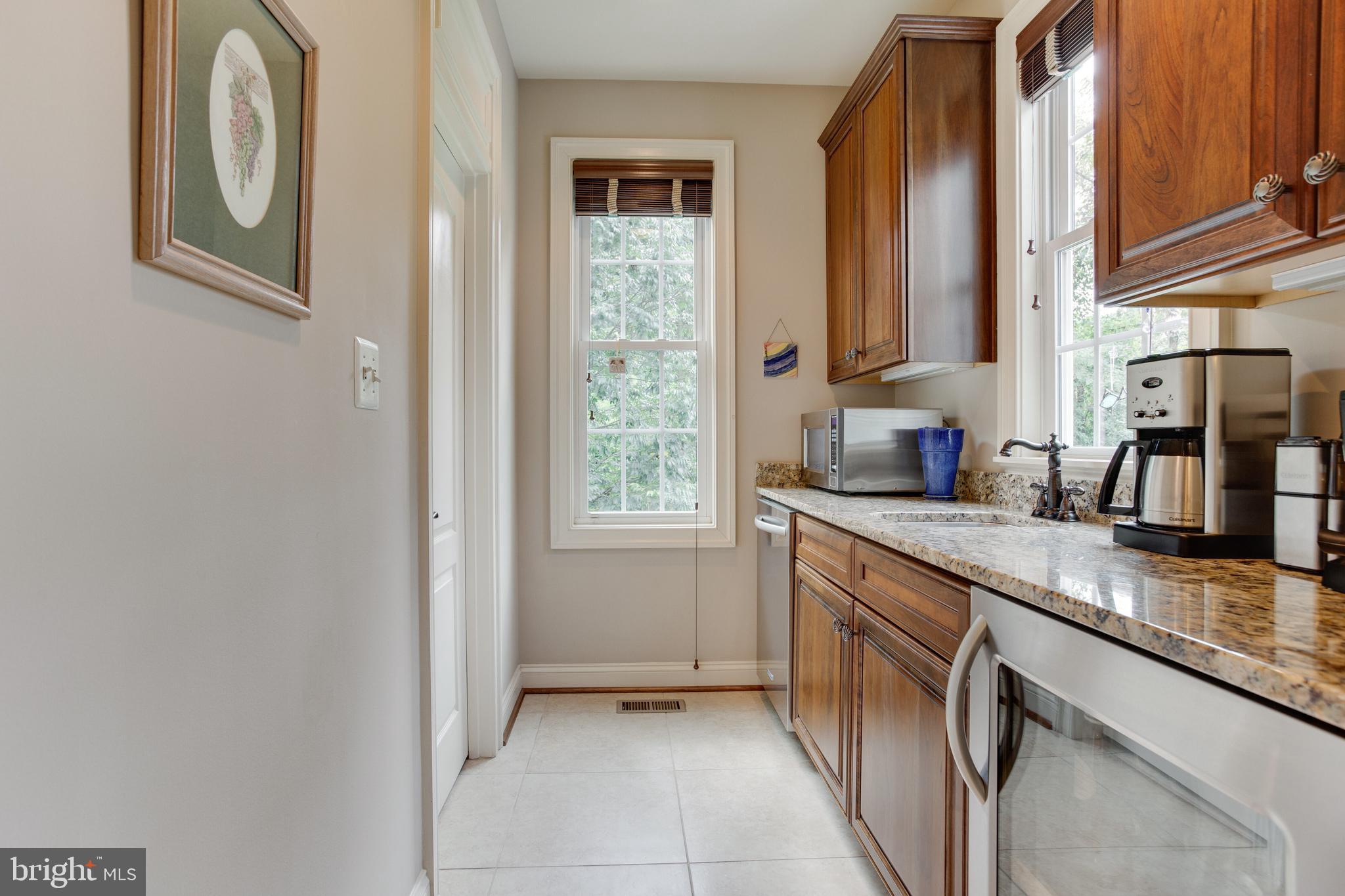24 Hunting Court Edgewater, MD 21037 - Photo 34 of 75 Gallery Image 34
