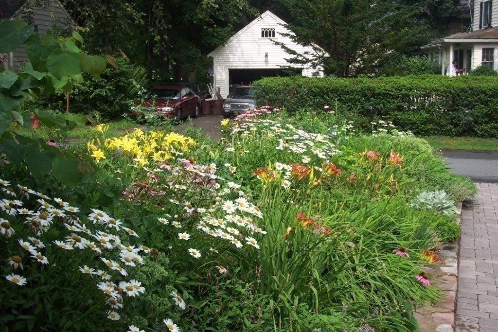 2 Cavanagh Road Wellesley, MA 02481 - Photo 29 of 41