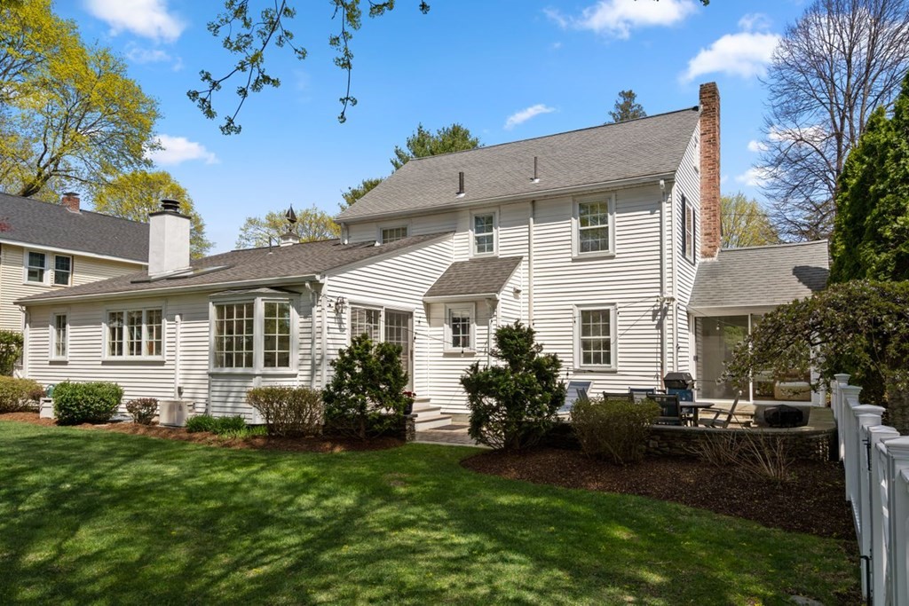 2 Cavanagh Road Wellesley, MA 02481 - Photo 36 of 41