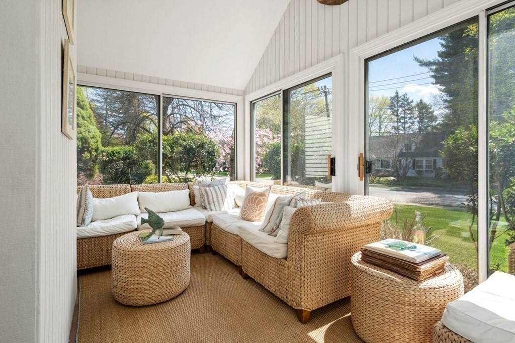 2 Cavanagh Road Wellesley, MA 02481 - Photo 8 of 41